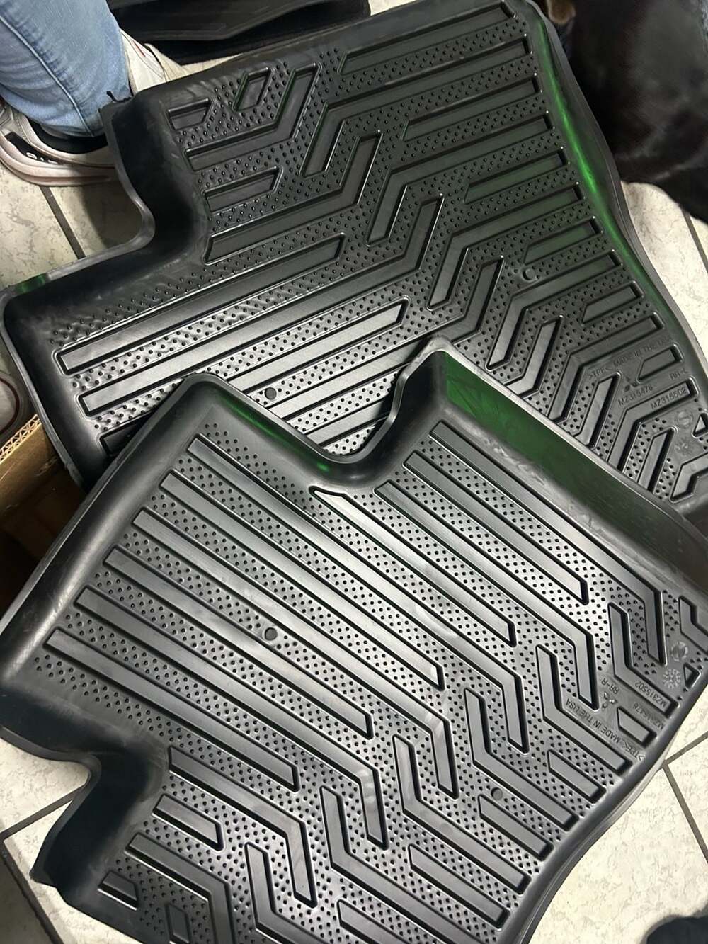 Mitsubishi Outlander Genuine All-Weather and Carpet Floor Mat Set